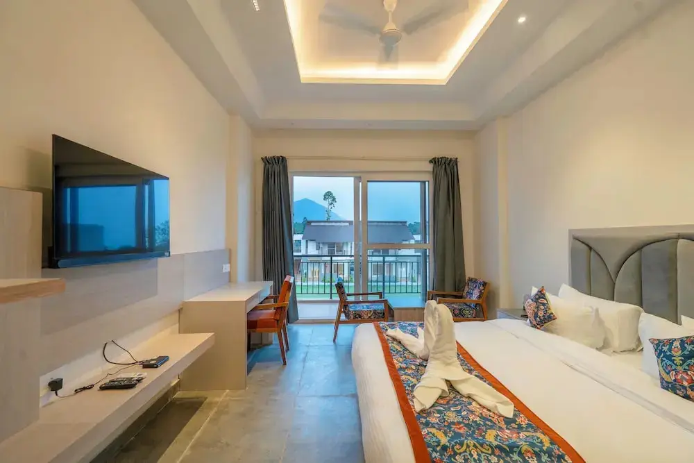 Наинитал: Evara Spa & Resort