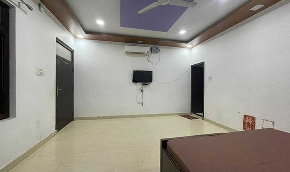 Файзабад: Fabhotel Kalawati Palace