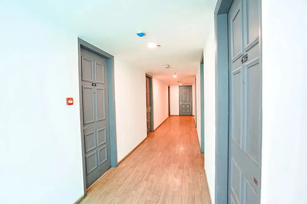 Нью-Дели: Fabhotel The Luxe Inn