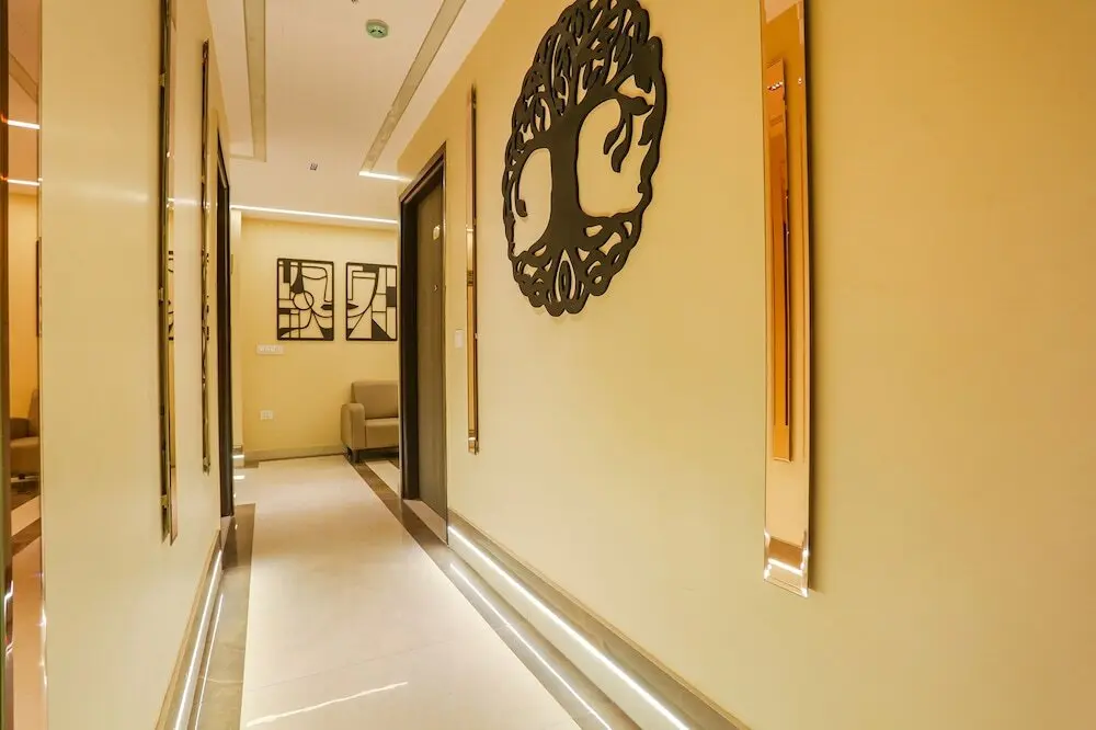 Нью-Дели: Fabhotel Vishesh Villas
