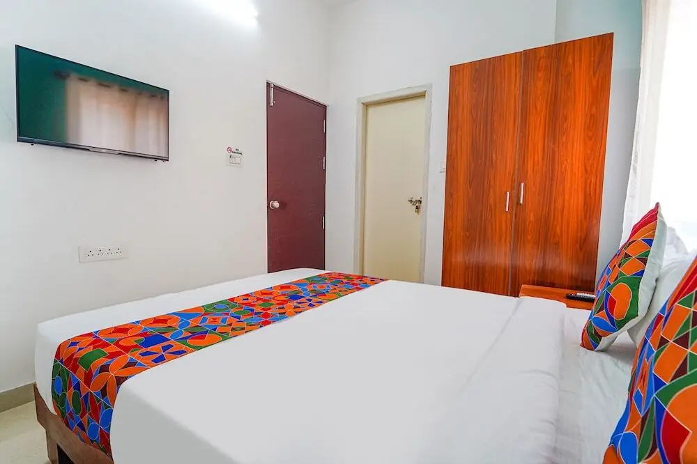Бангалор: Fabhotel Metro Suites
