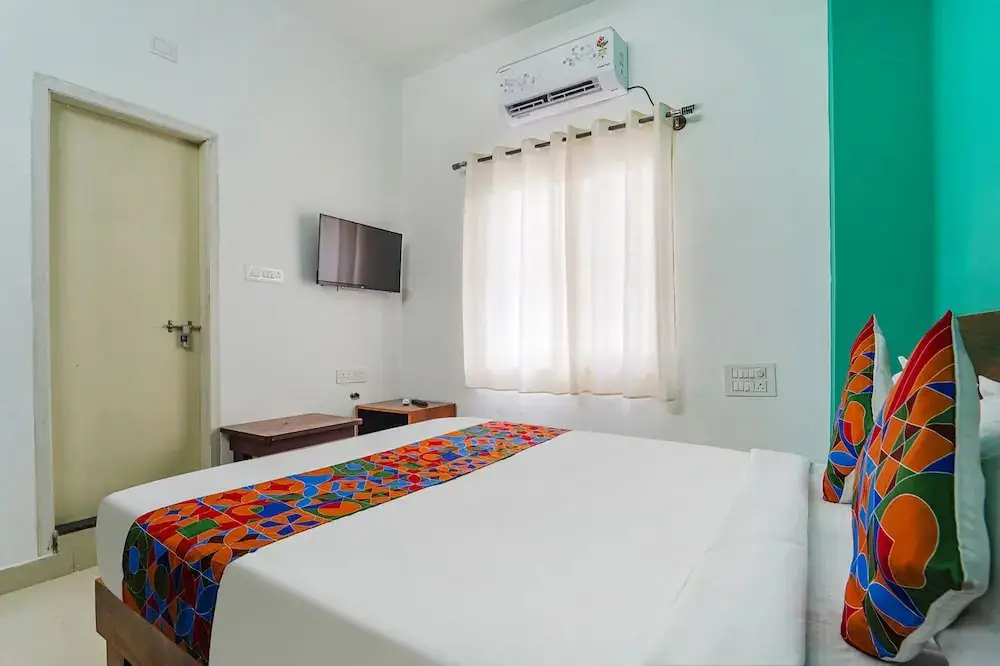 Бангалор: Fabhotel Metro Suites