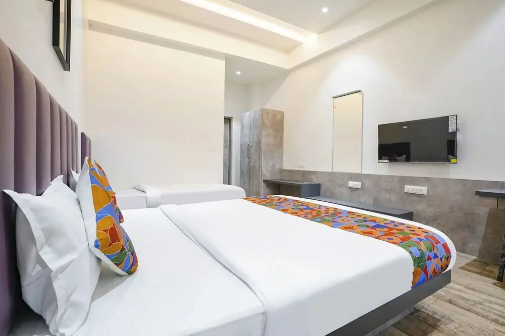 Мумбаи: Fabhotel Global Spaces