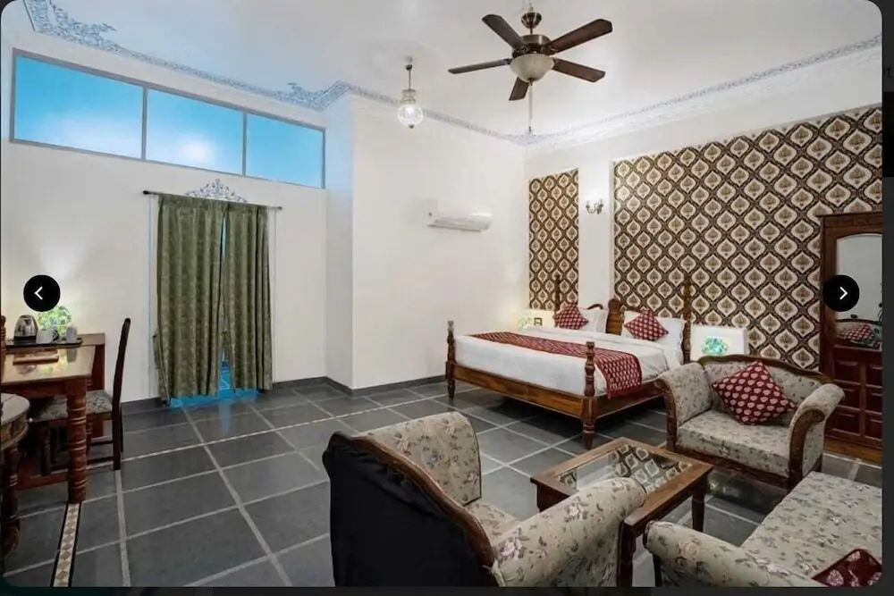 Садри: Jai Niwas Palace Resort