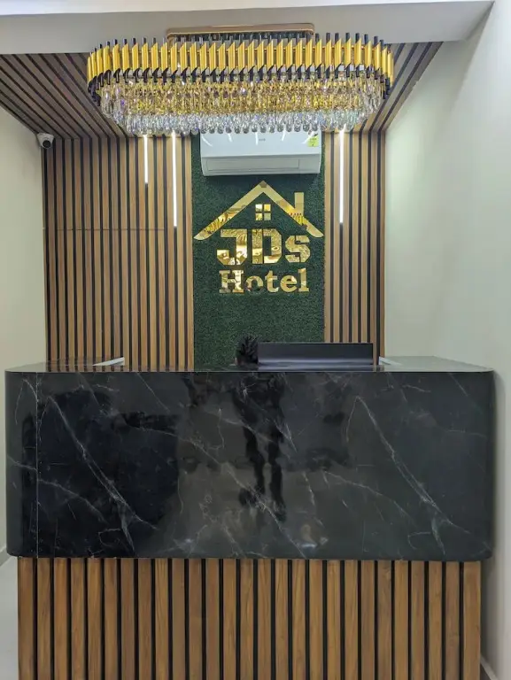 Вапи: Hotel JDS - Vapi
