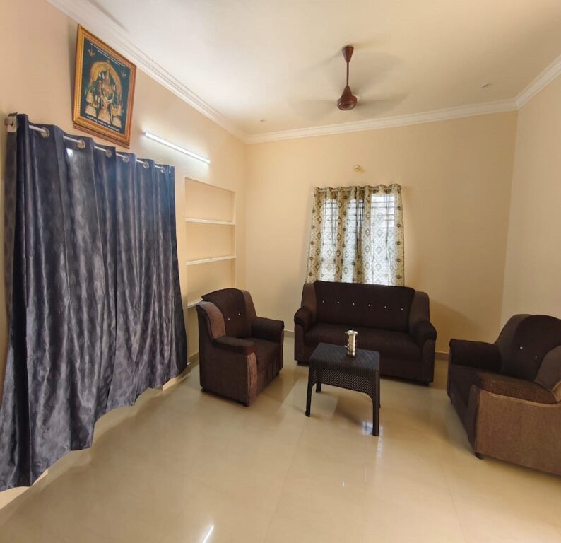 Arumugam AC Residency — фото 1
