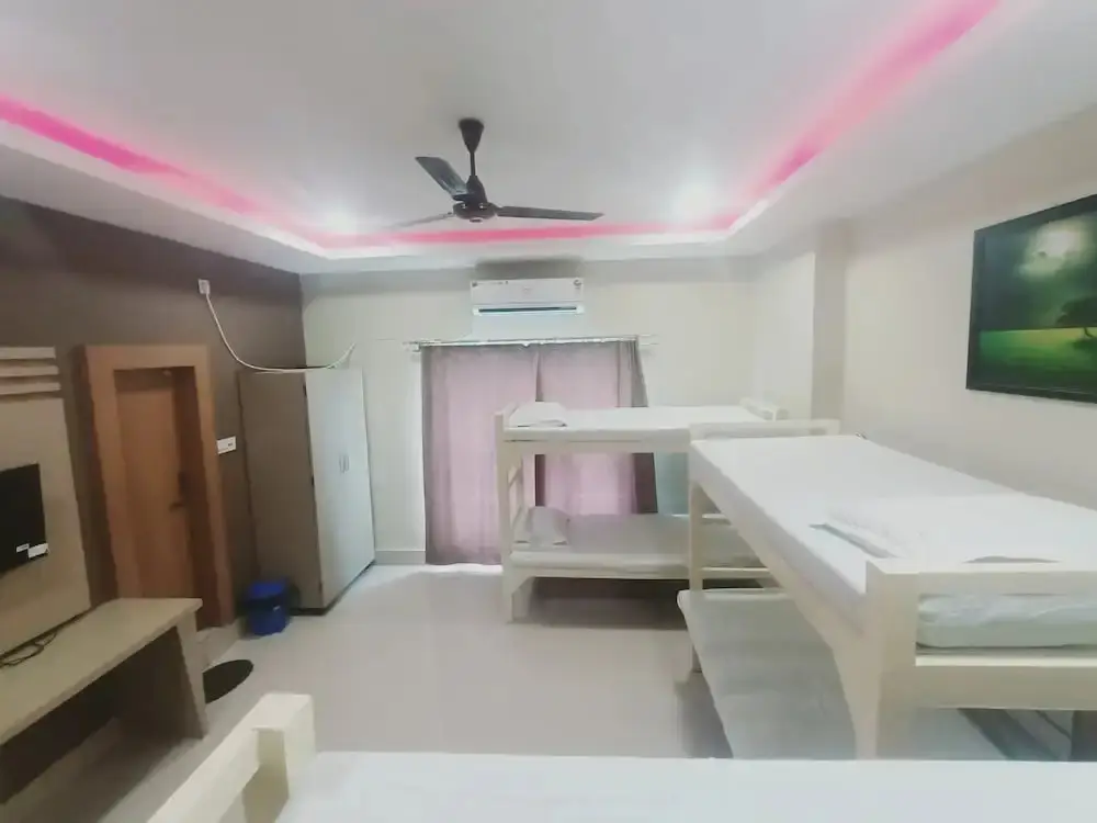 Гувахати: Grace Inn