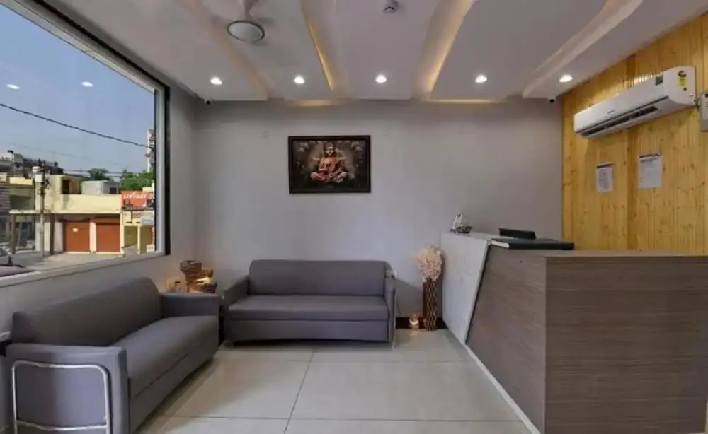 Газиабад: Hotel The Emporio A Corporate suites