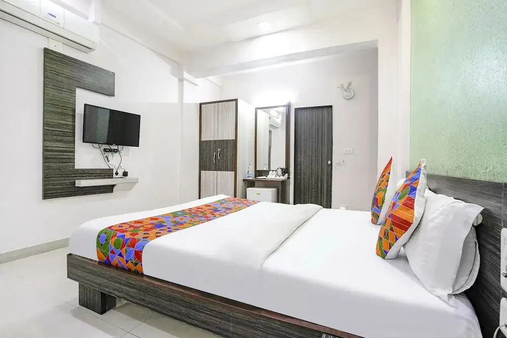 Гандхинагар: FabHotel Skylon