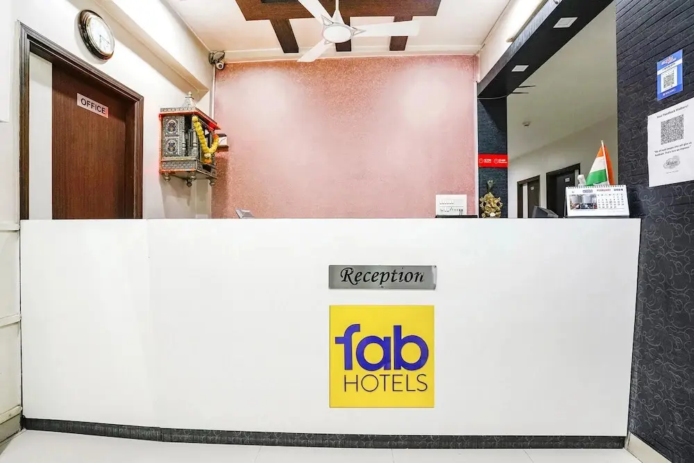 Гандхинагар: FabHotel Skylon