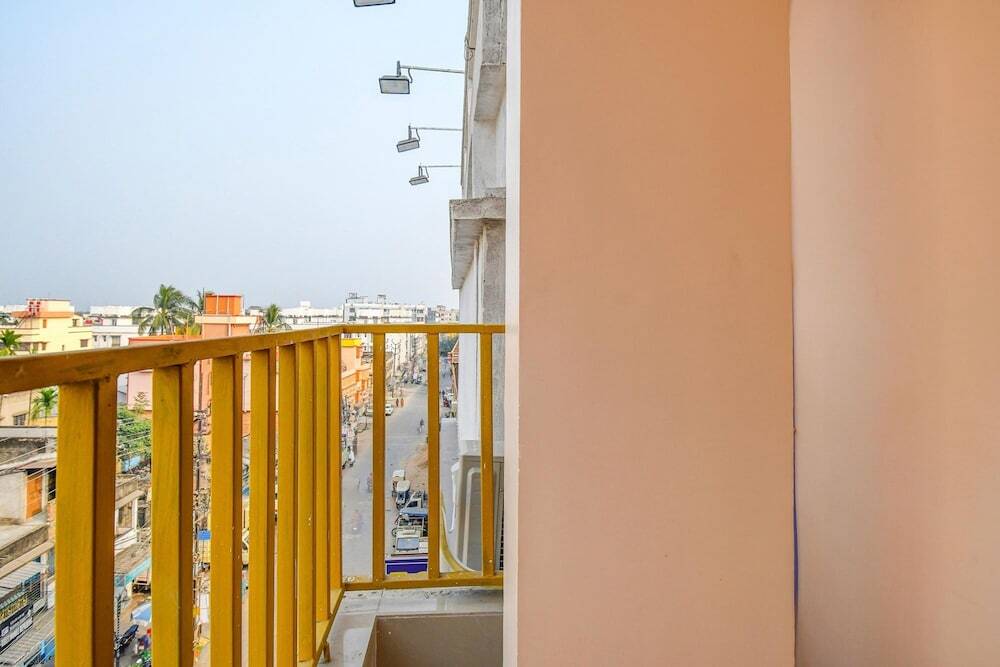 Колката: FabHotel Dreamz Heaven