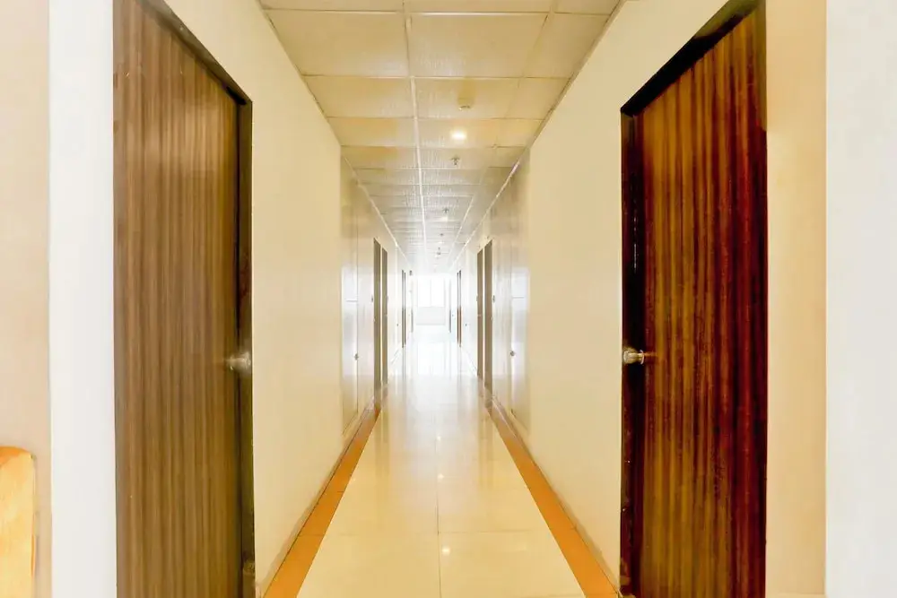 Вадодара: FabHotel Prime Ace II