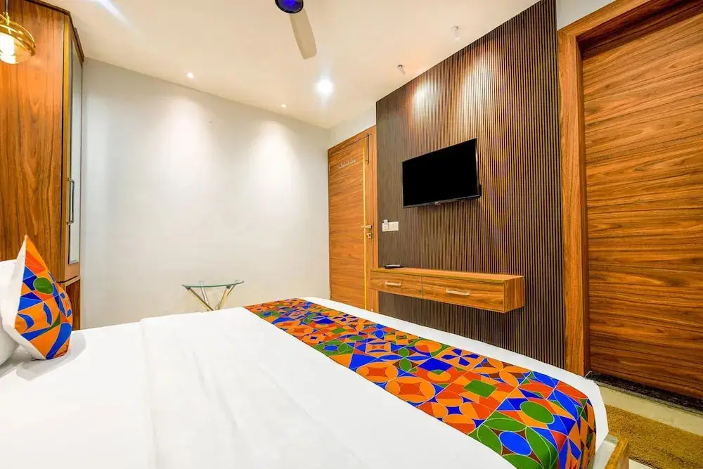 Лудхиана: FabHotel Rolt