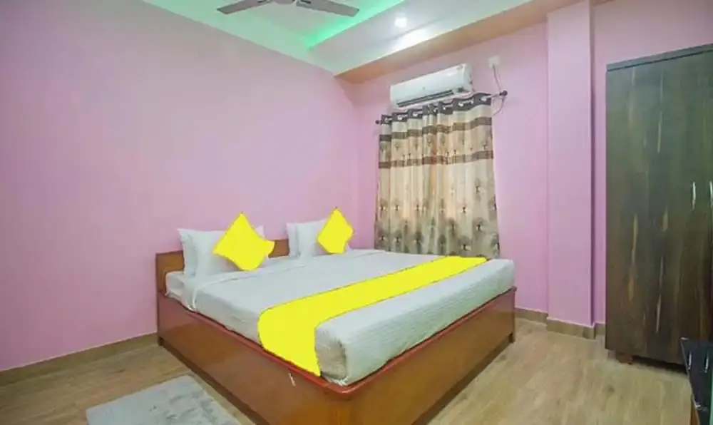 Силигури: FabHotel Utsho
