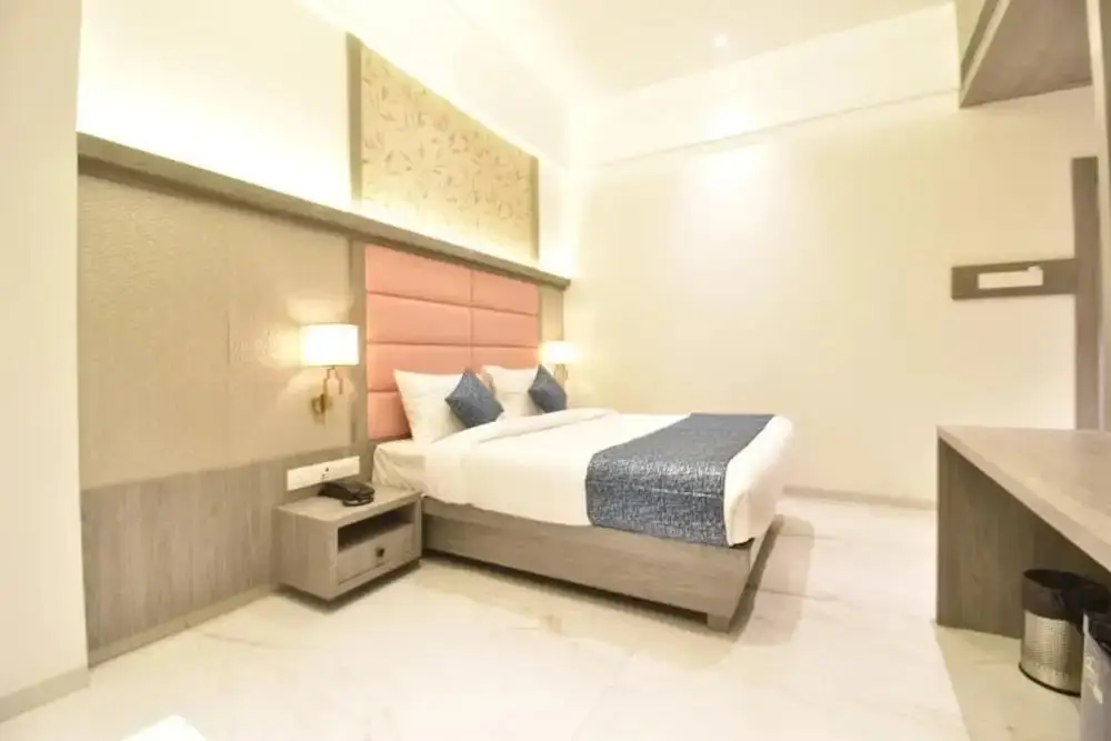 Тхане: La DHALIA By Glitz Hotels