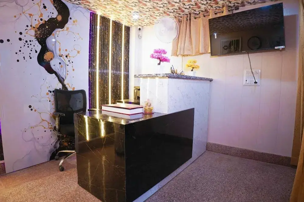 Нью-Дели: Hotel Amazing House