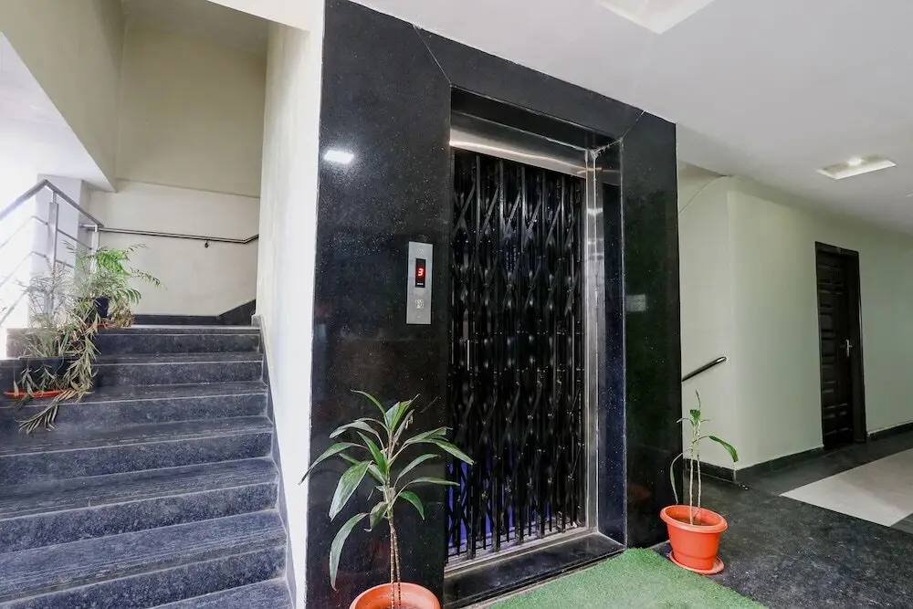Fabhotel Galaxy Suites — фото 1