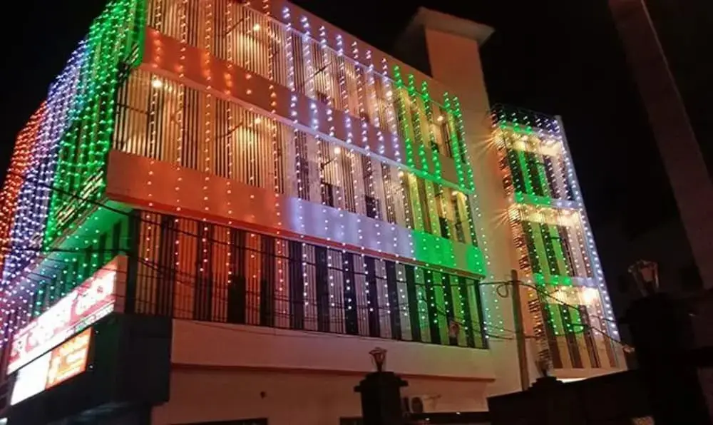 Fabhotel New Raghukul Loung — фото 1