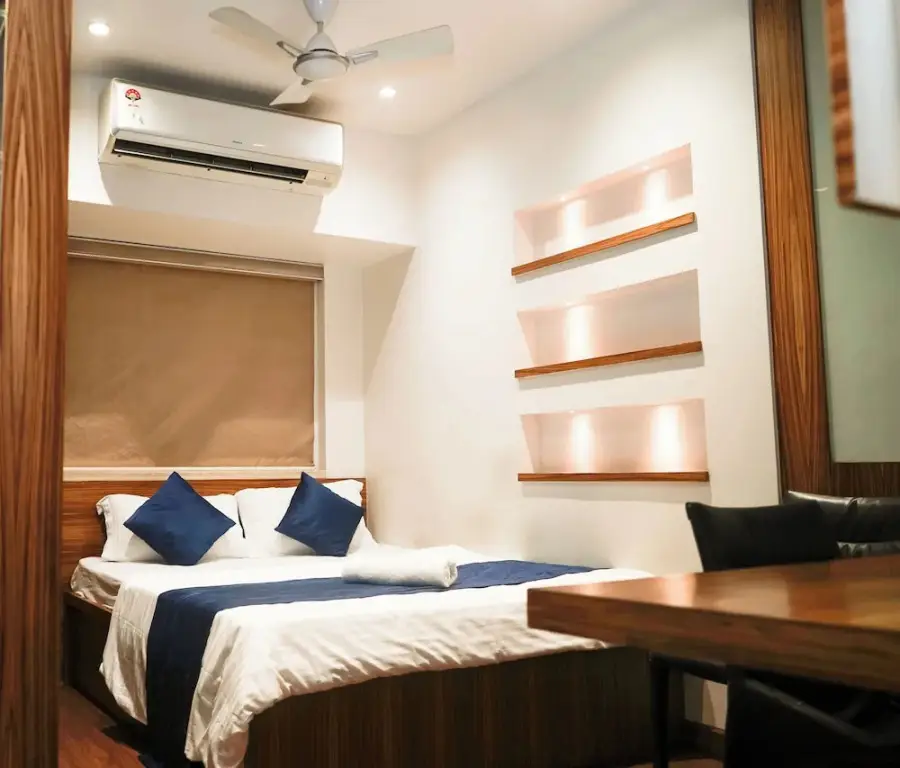 Мумбаи: Zenith Homes - Powai Suites