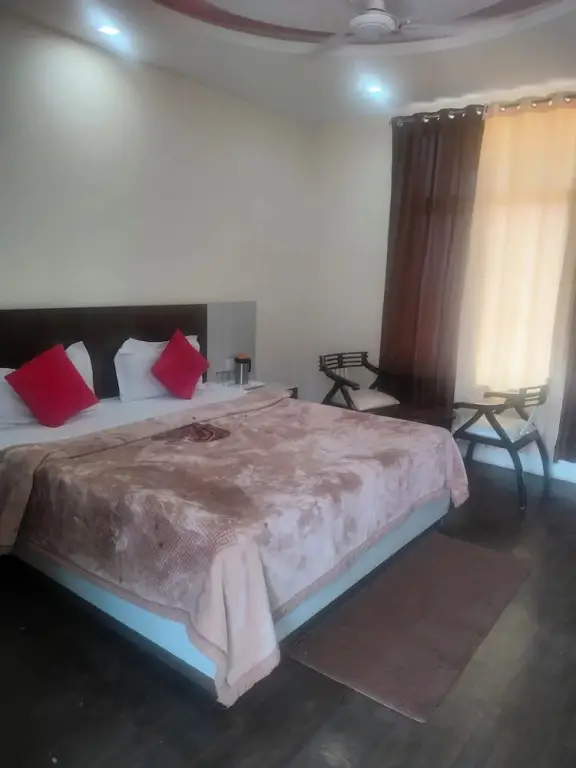 Rohtak: The Shagun Grand