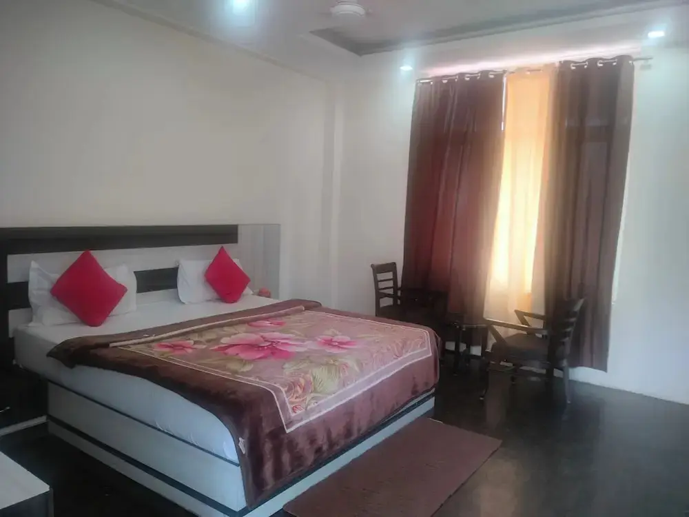 Rohtak: The Shagun Grand