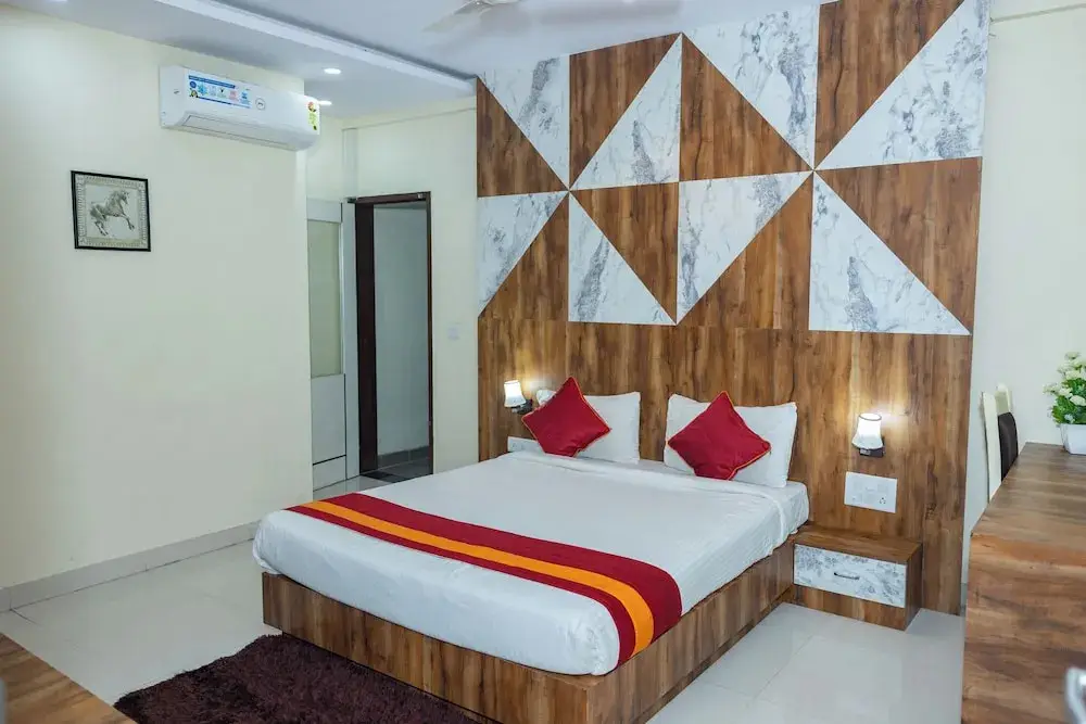 Бангалор: Ishwerya Suites