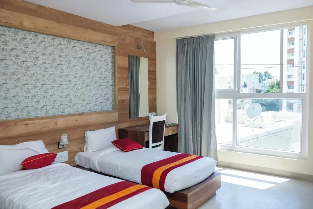 Бангалор: Ishwerya Suites