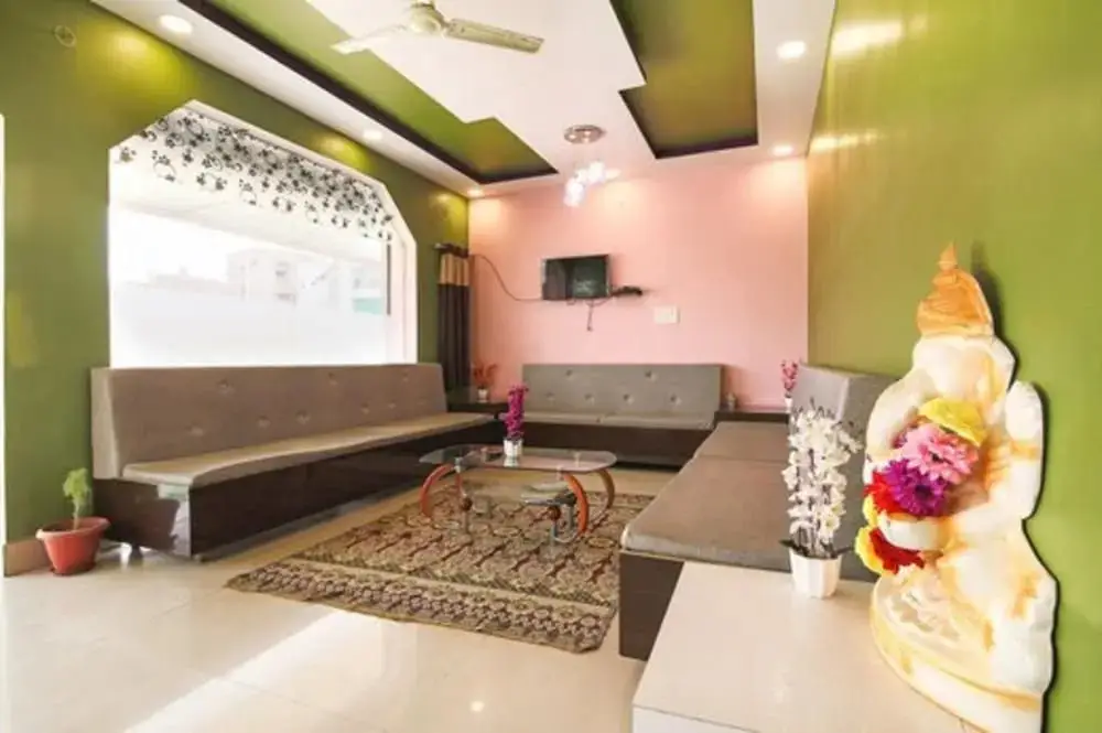 Hotel Roop Shree Inn By GRB — фото 1