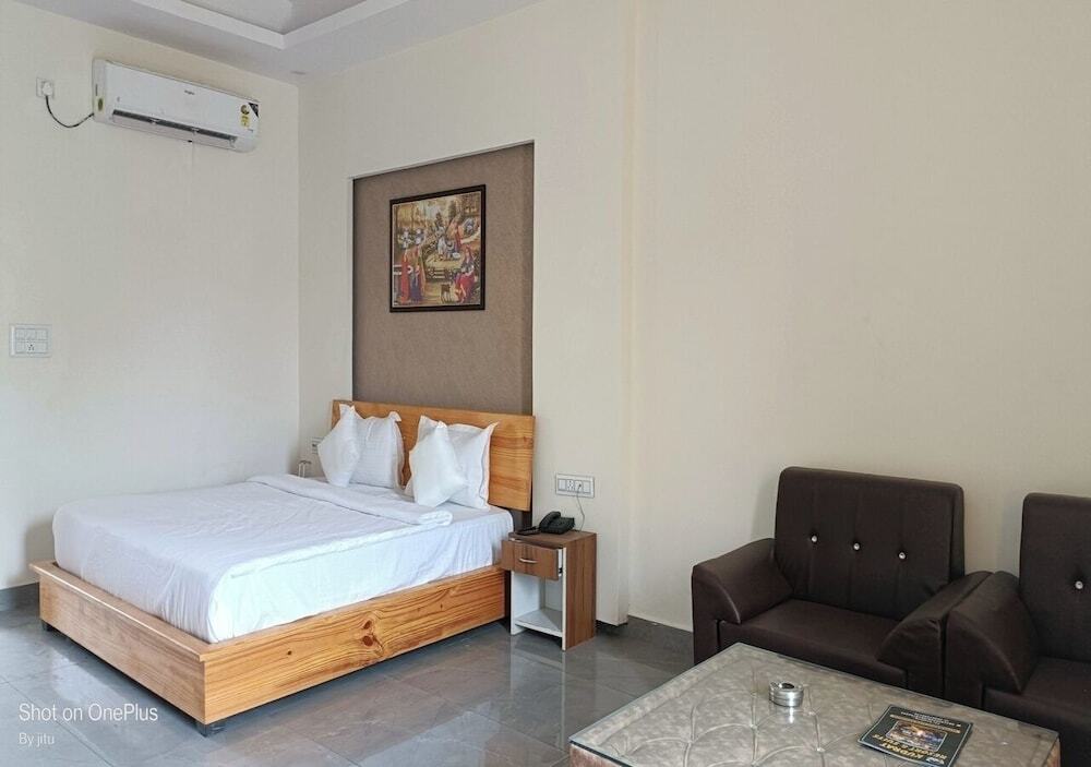 Наинитал: Kudrat Resort and Suites Jim Corbett