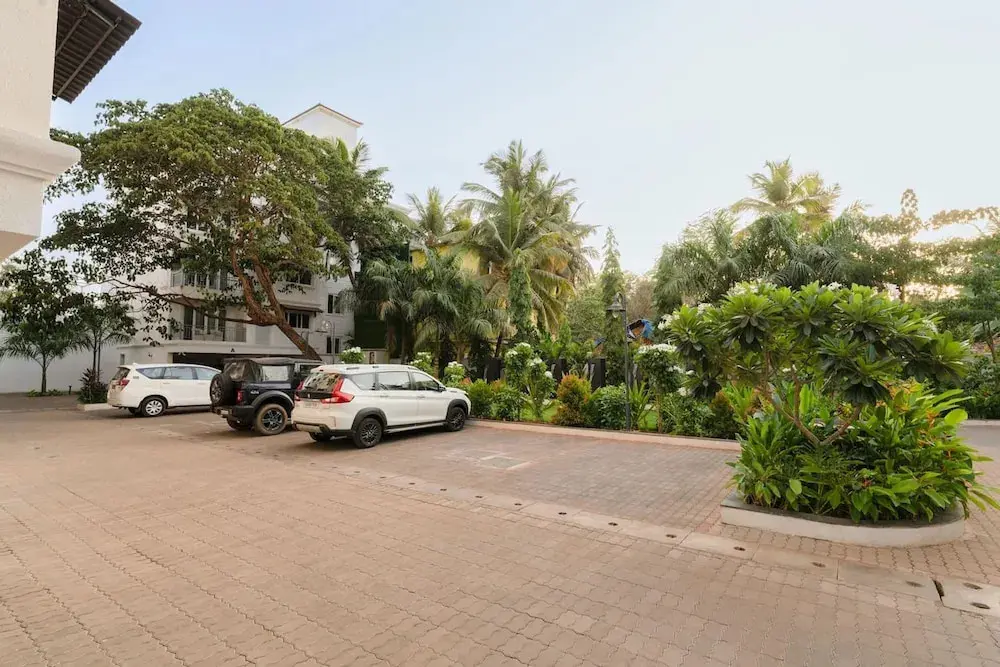 Верем: Irene Altezza by Hireavilla -2br w Pool in Pilerne