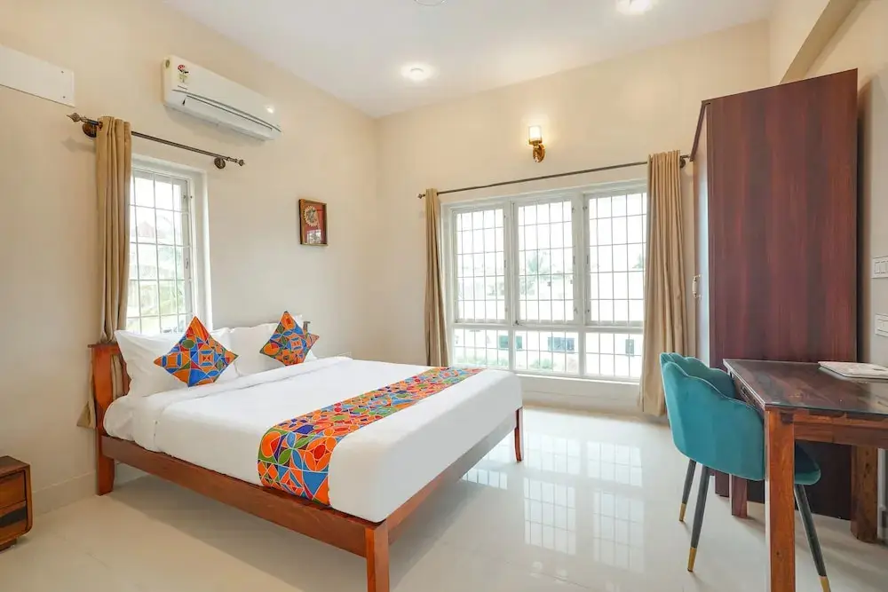 Бангалор: Fabhotel Bougainvillea Suites