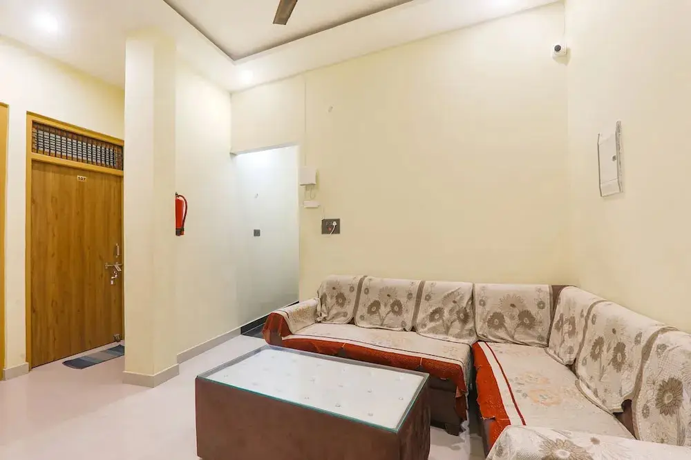 Айодхья: Fabexpress Rameshwaram Guest House