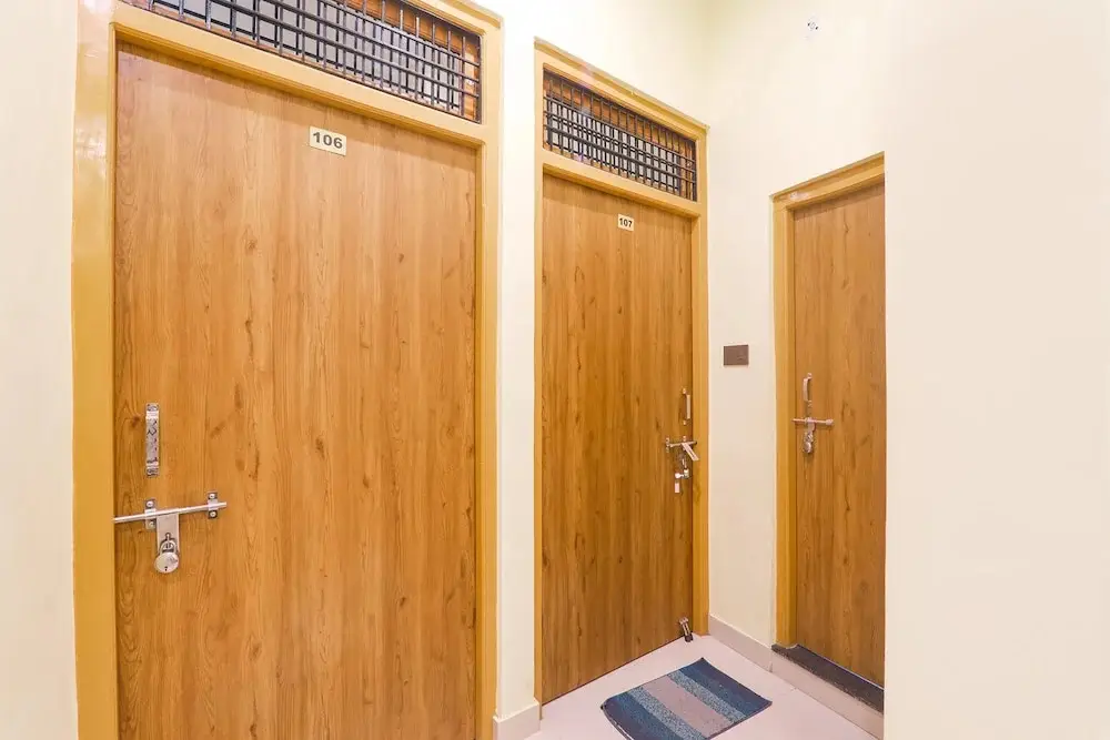 Айодхья: Fabexpress Rameshwaram Guest House