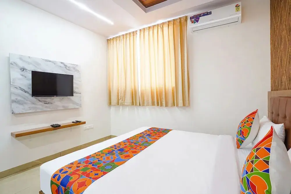 Бангалор: Fabhotel Platinum Palace