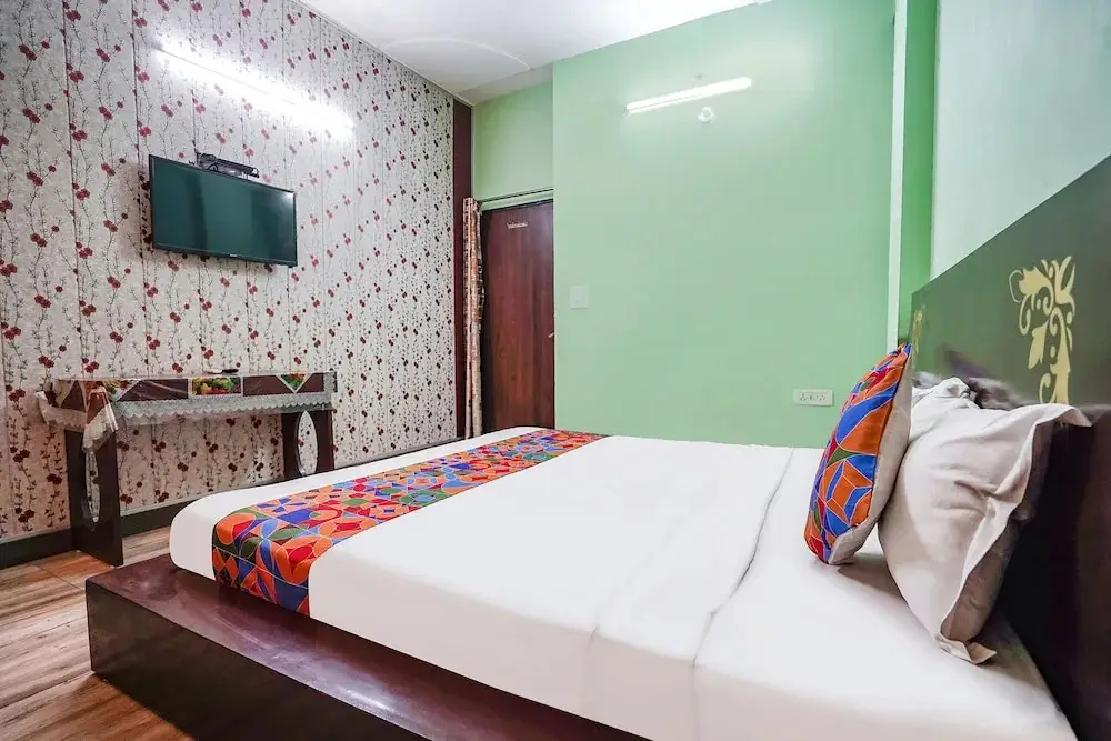 Дехрадун: Fabhotel Krishna Heights