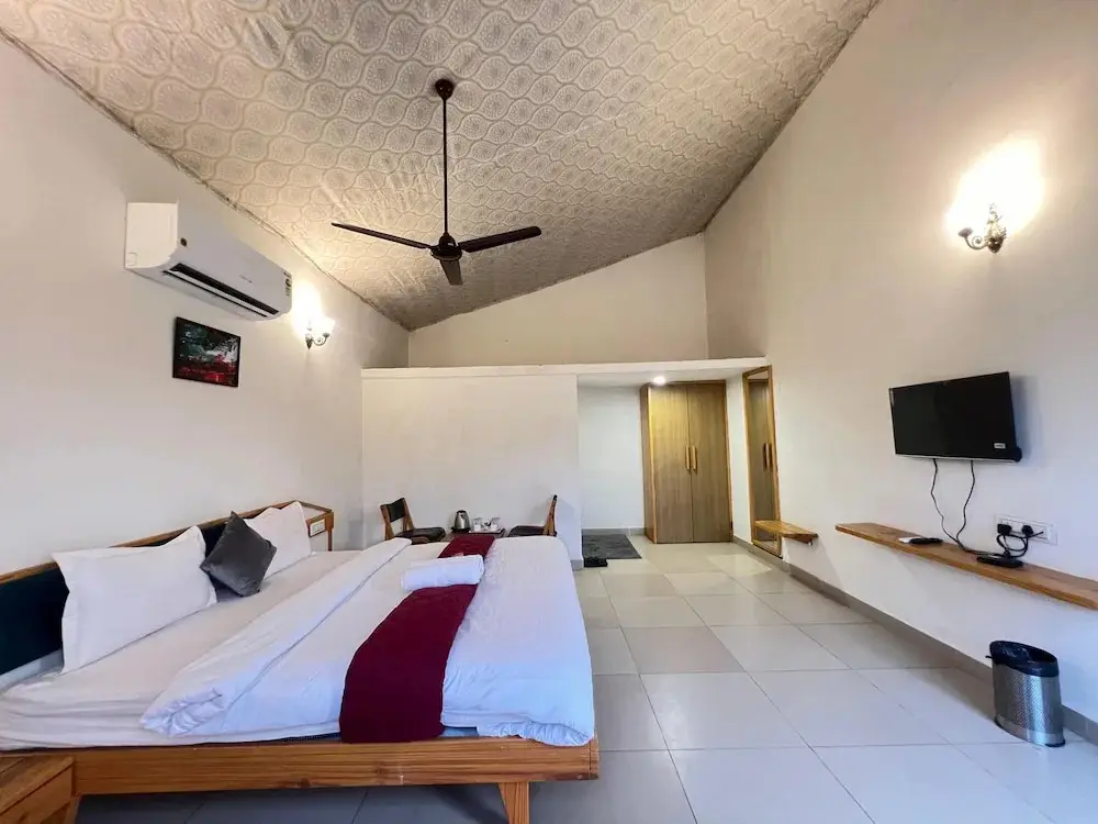 Гарудешвар: Unity Sunrise Resort