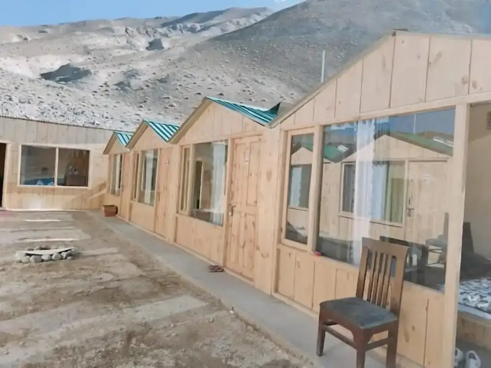 Спангмик: The Grand Lodge Pangong