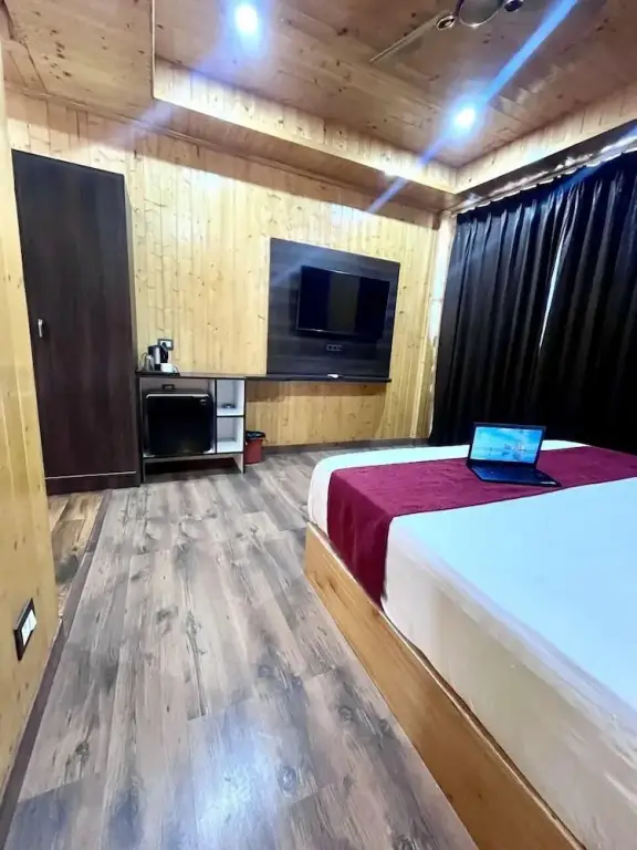 Казаули: The Walnut Homestay Kasauli PerfectStay
