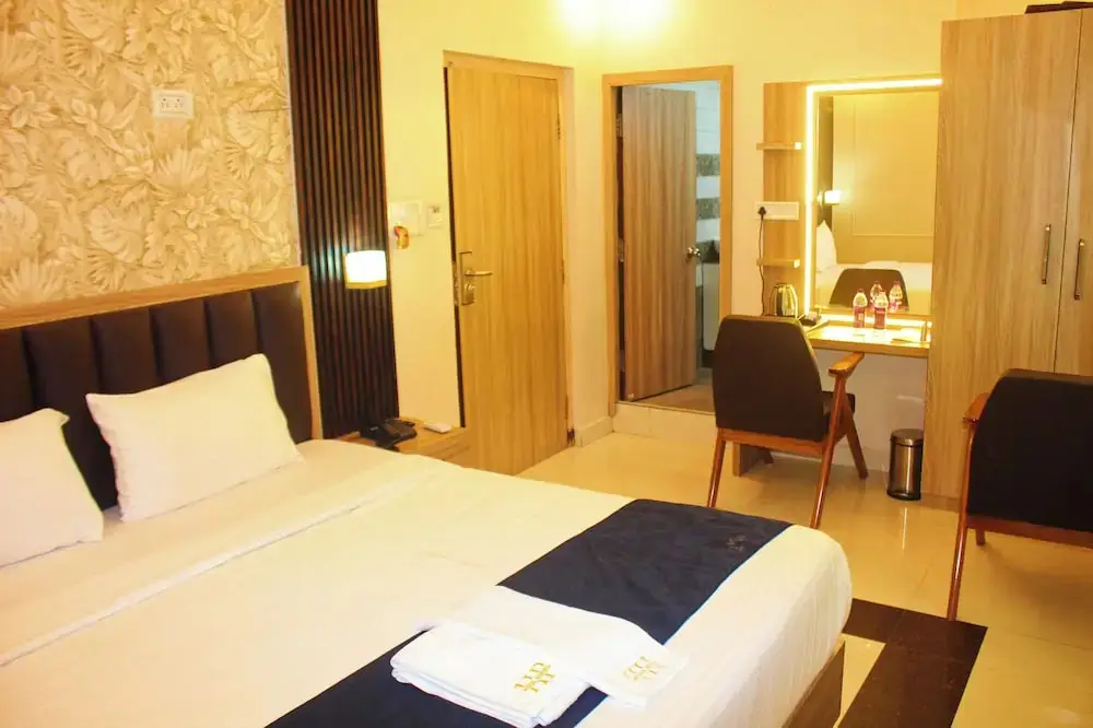 Пурния: Hotel Pavitra