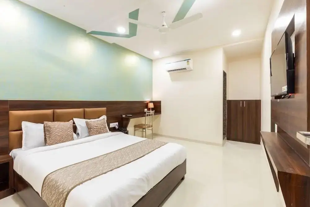 Мумбаи: HOTEL BKC ANNEX near Trade Center
