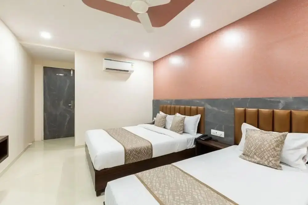 Мумбаи: HOTEL BKC ANNEX near Trade Center