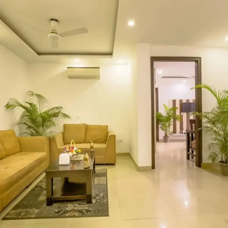 Гуруграм: Parfait Street 2bhk Service Apartment Near Fortis