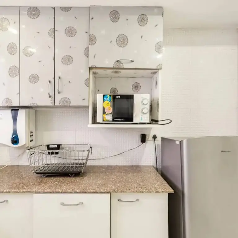 Гуруграм: Medical Friendly 2 BR Near Fortis Parfait Street