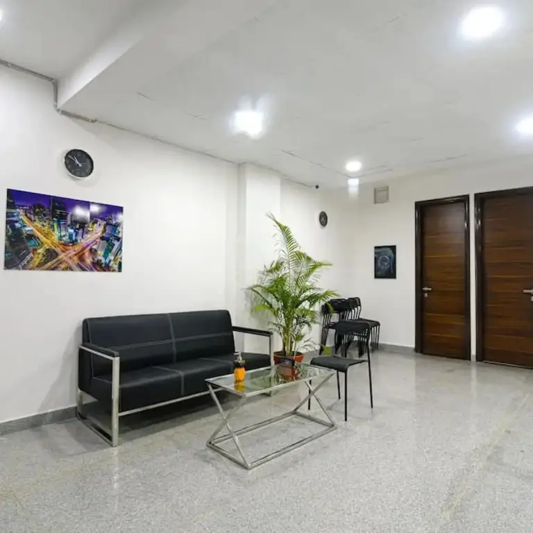 Гуруграм: Parfaitstreet Studio Serviced Apartment With Gym