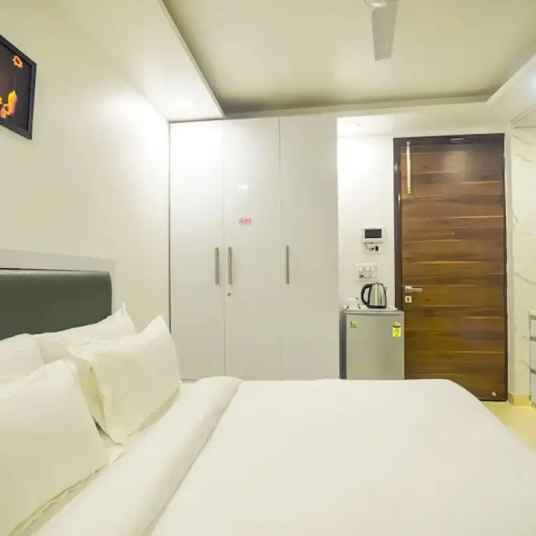 Гуруграм: Parfaitstreet Studio Serviced Apartment With Gym