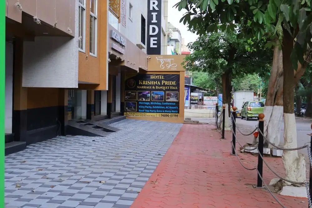 Hotel Krishna Pride — фото 1