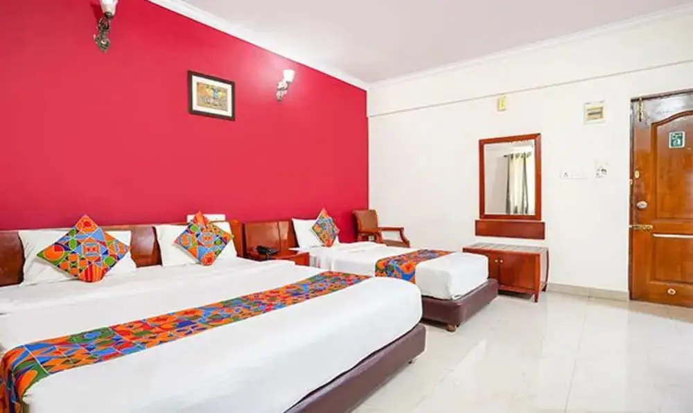 Бангалор: Fabhotel The Kings Suites