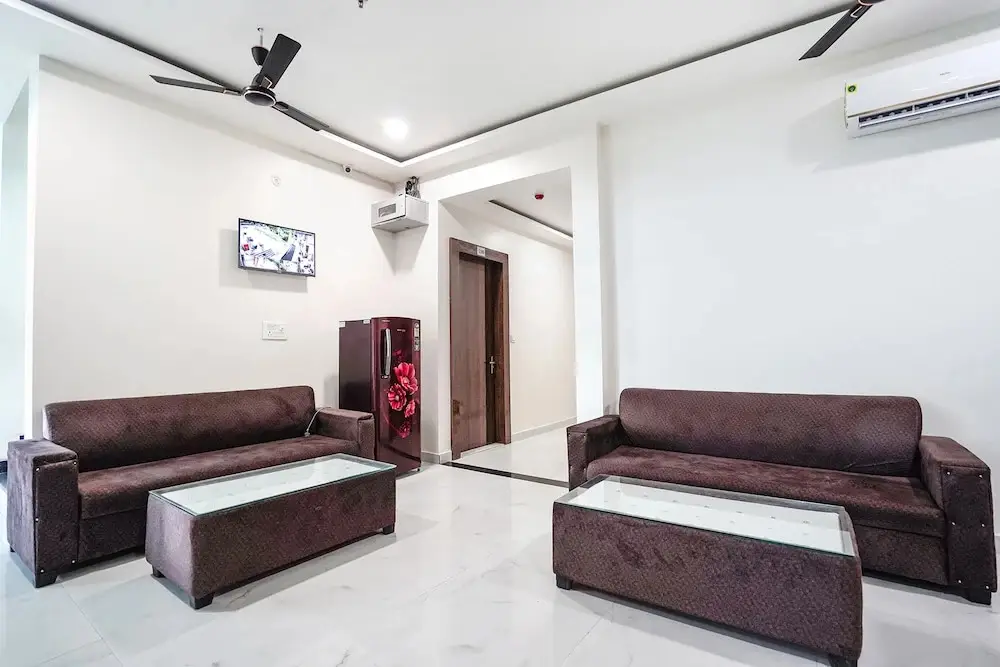 Матхура: Fabhotel Kyshna Inn