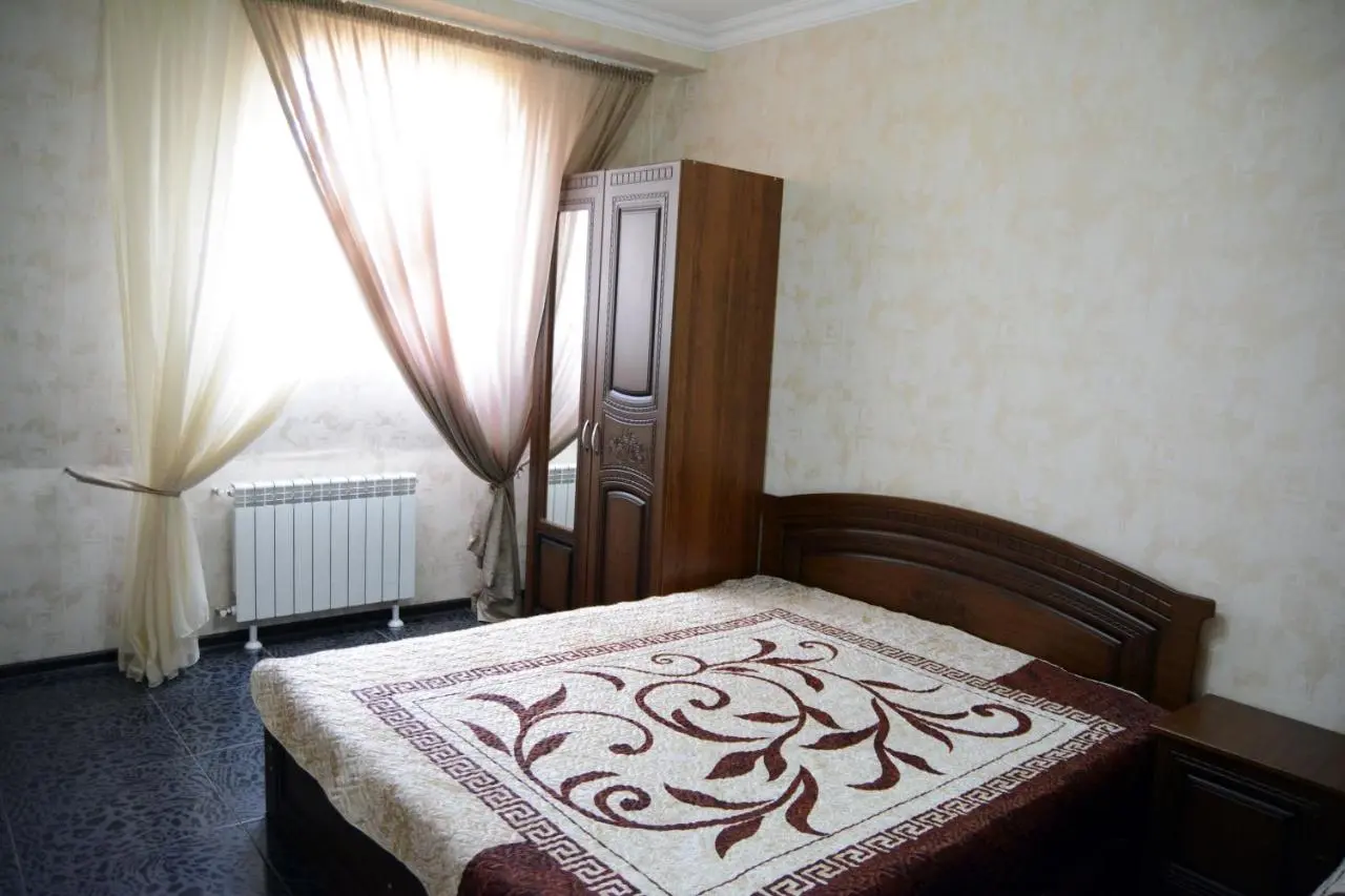 Красная Поляна: Guest House Daniel
