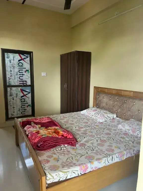 Файзабад: Goroomgo Shree Raj Homestay Ayodhya